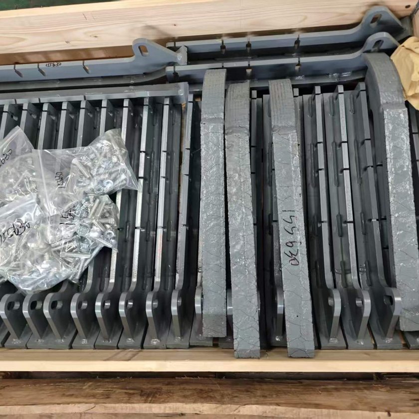 Полоз защитный 50*625